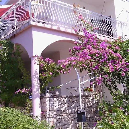 Apartment Milisa L Primosten